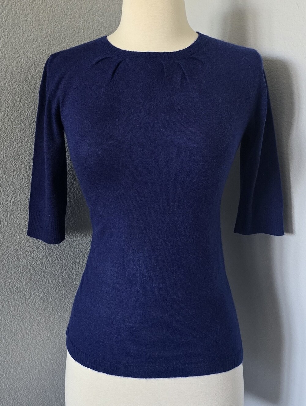 Lela Rose 100% Cashmere Lightweight Elbow Sleeve Top XS Extra Small